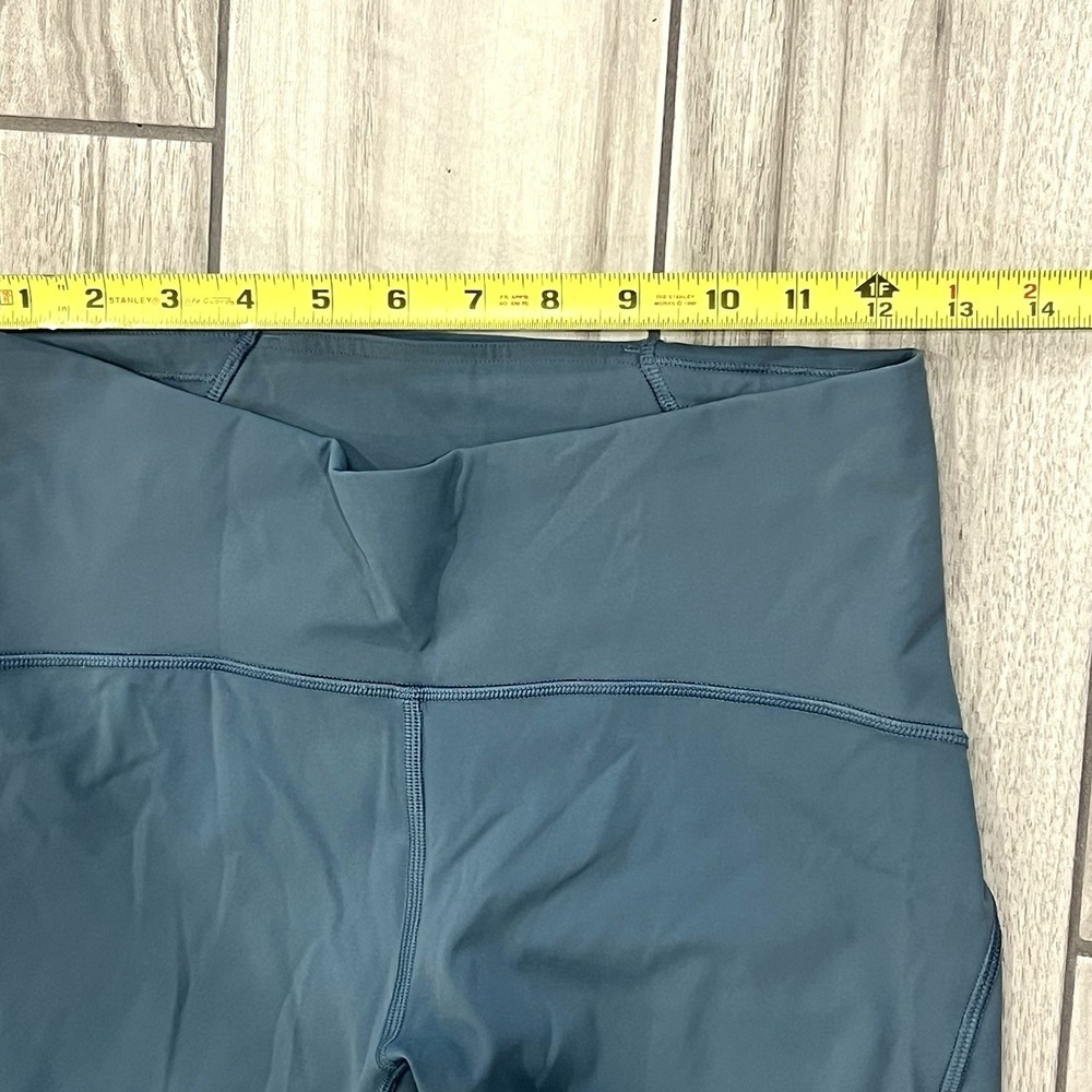 Lululemon All The Right Places Crop II Leggings Size 8 Desert Teal - Picture 2 of 6